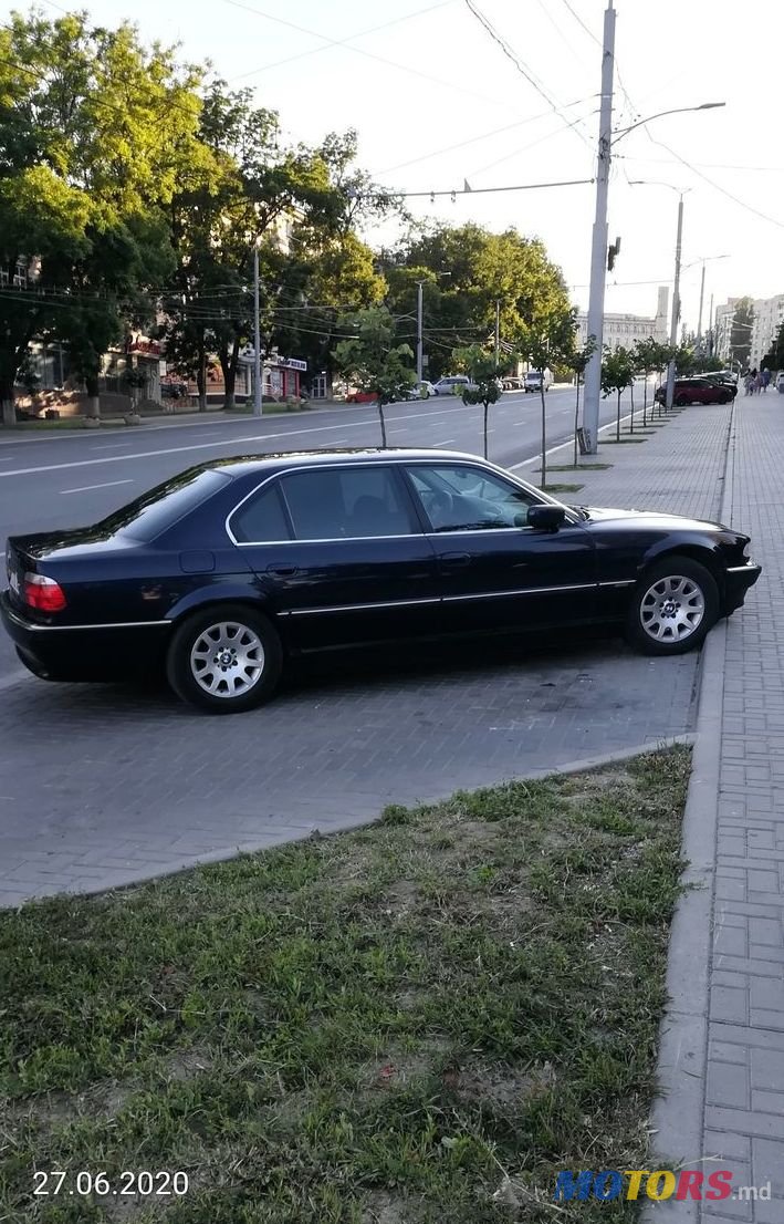2001' BMW 7 Series photo #5