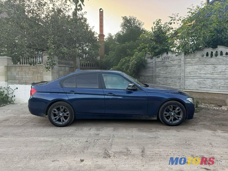 2018' BMW 3 Series photo #6