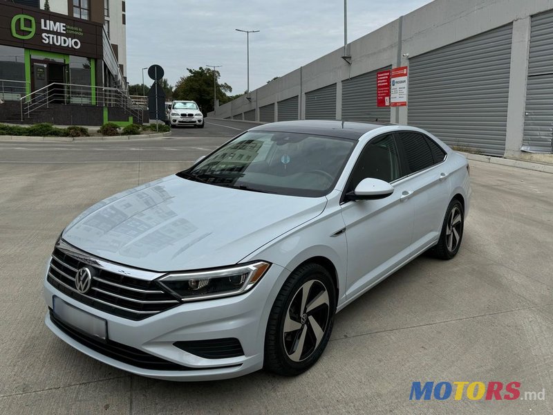 2018' Volkswagen Jetta photo #1