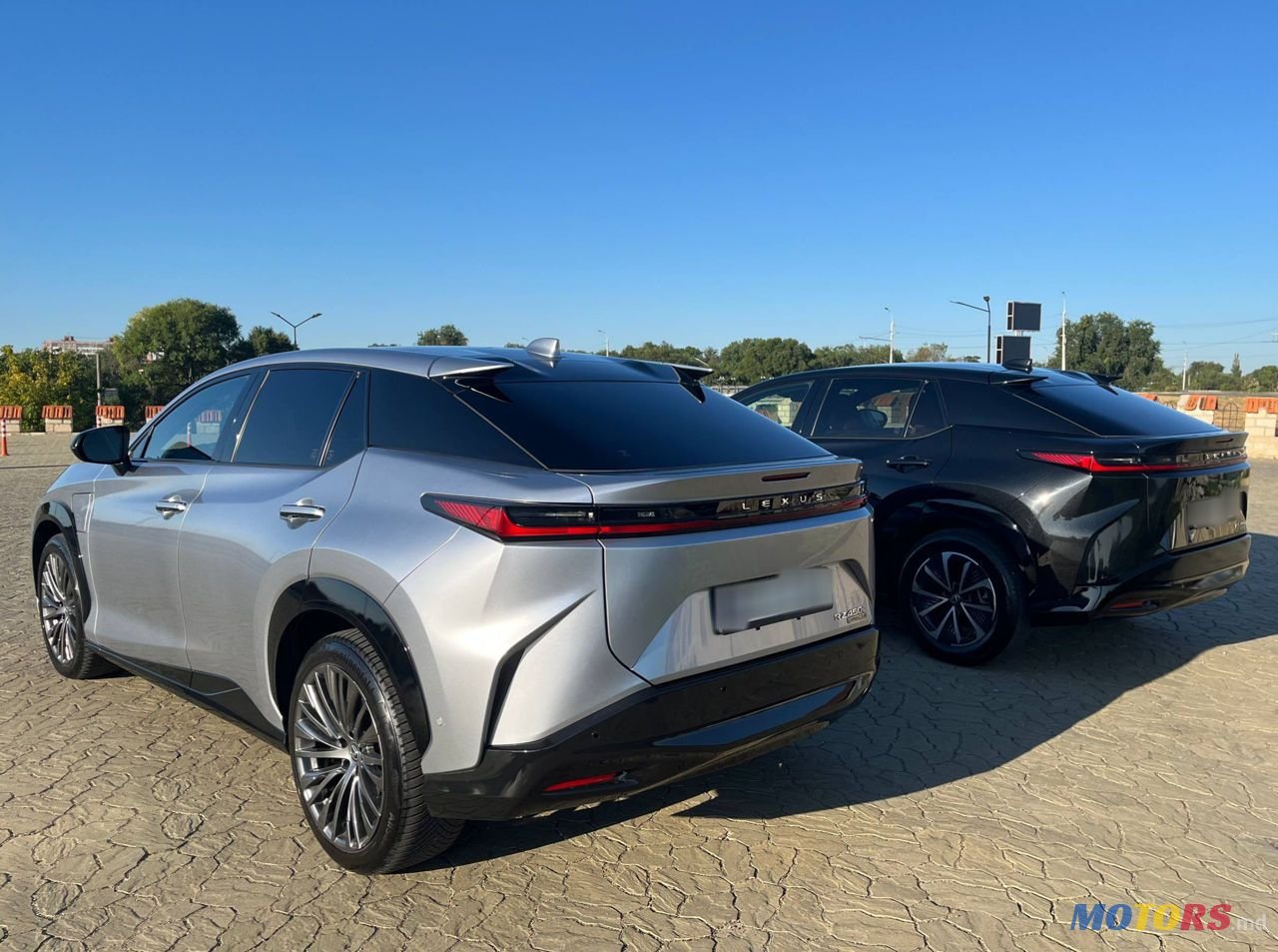 2023' Lexus Rz Series photo #4