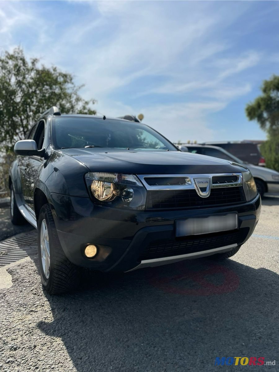 2011' Dacia Duster photo #3