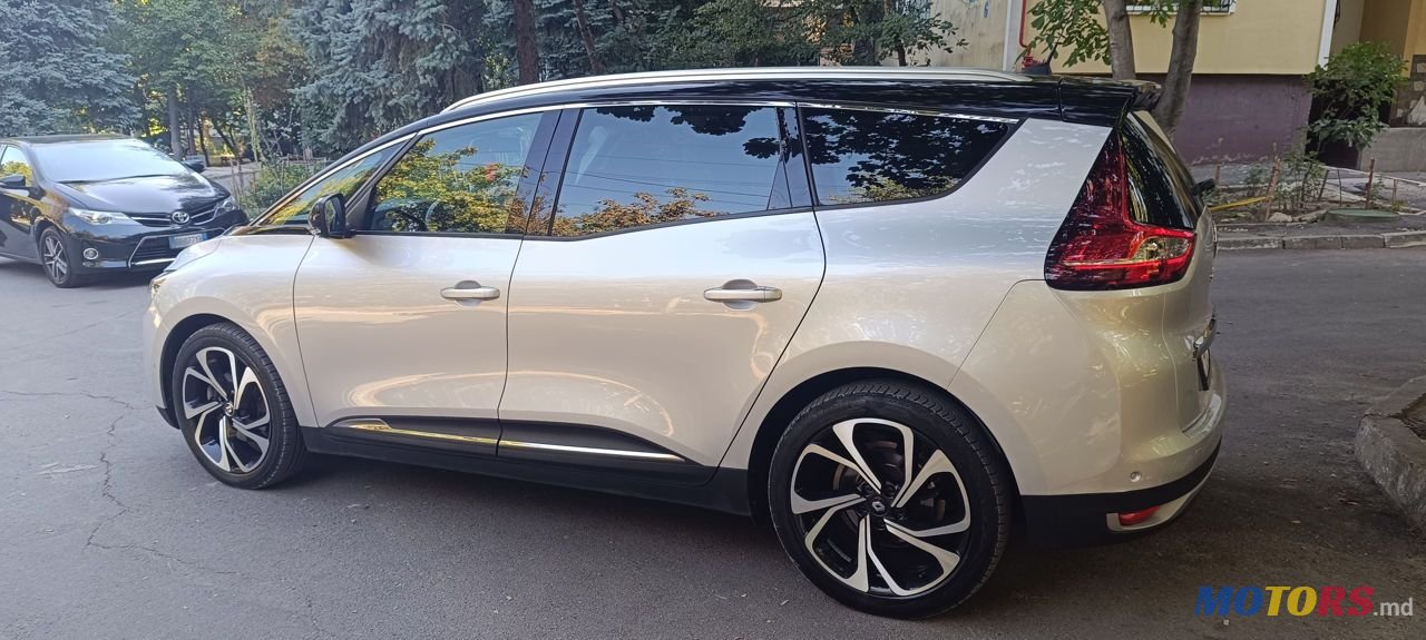 2018' Renault Grand Scenic photo #3