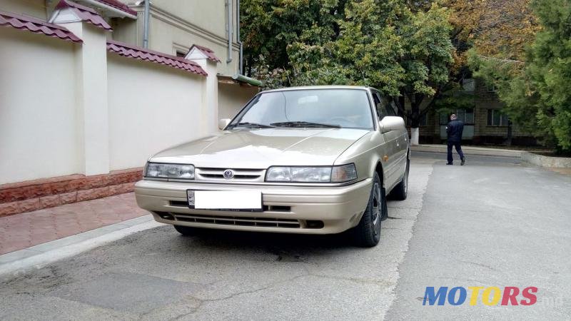 1991' Mazda 626 photo #1