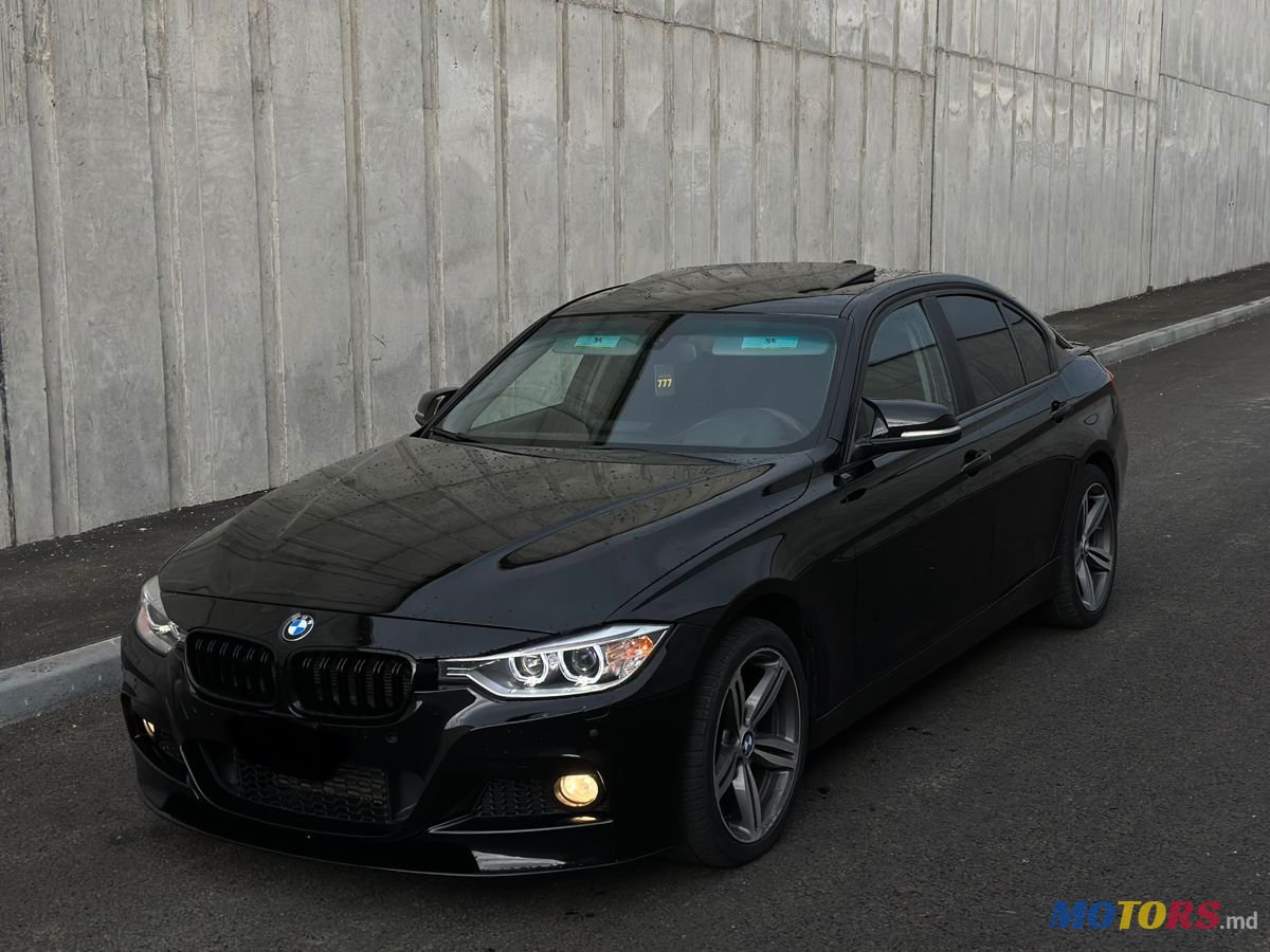 2013' BMW 3 Series photo #3