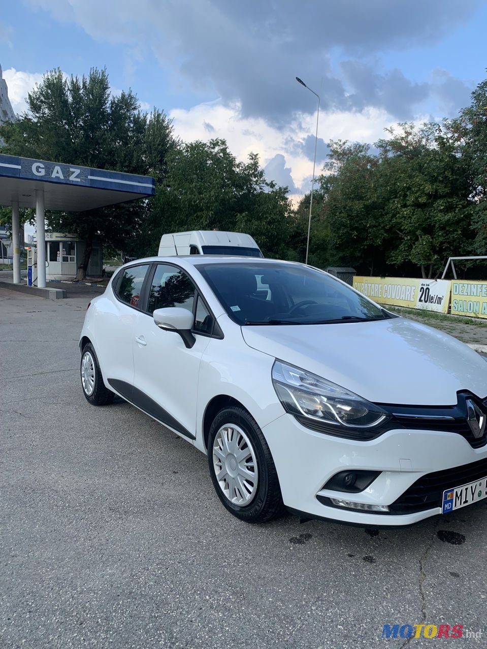 2016' Renault Clio 4 photo #2