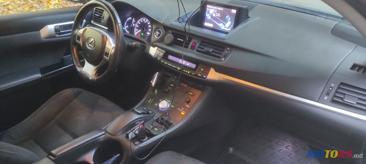 2013' Lexus Ct Series photo #6