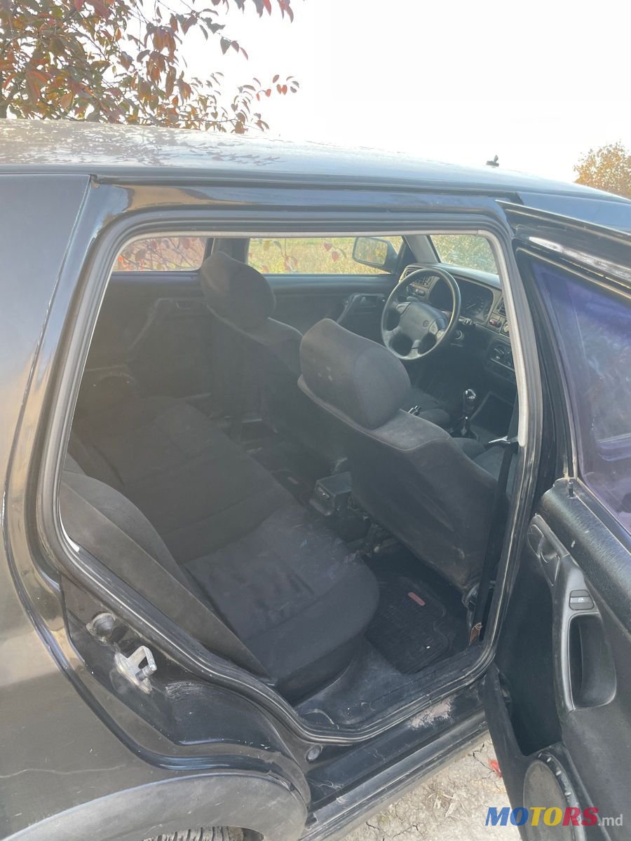 1995' Volkswagen Golf photo #4