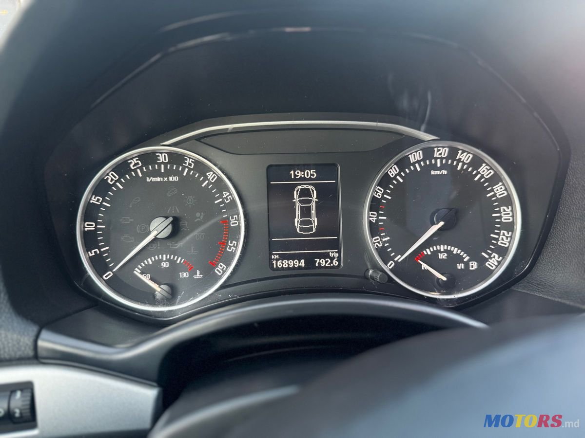 2013' Skoda Octavia photo #4