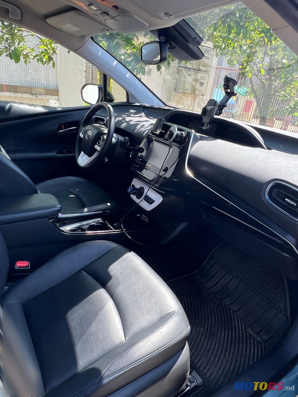 2016' Toyota Prius photo #5