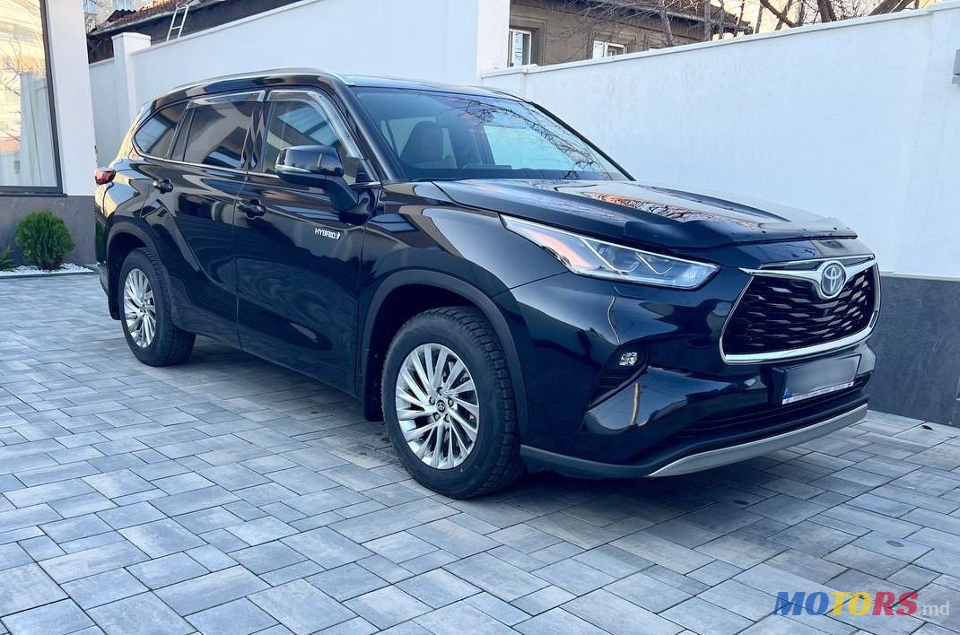 2021' Toyota Highlander photo #1