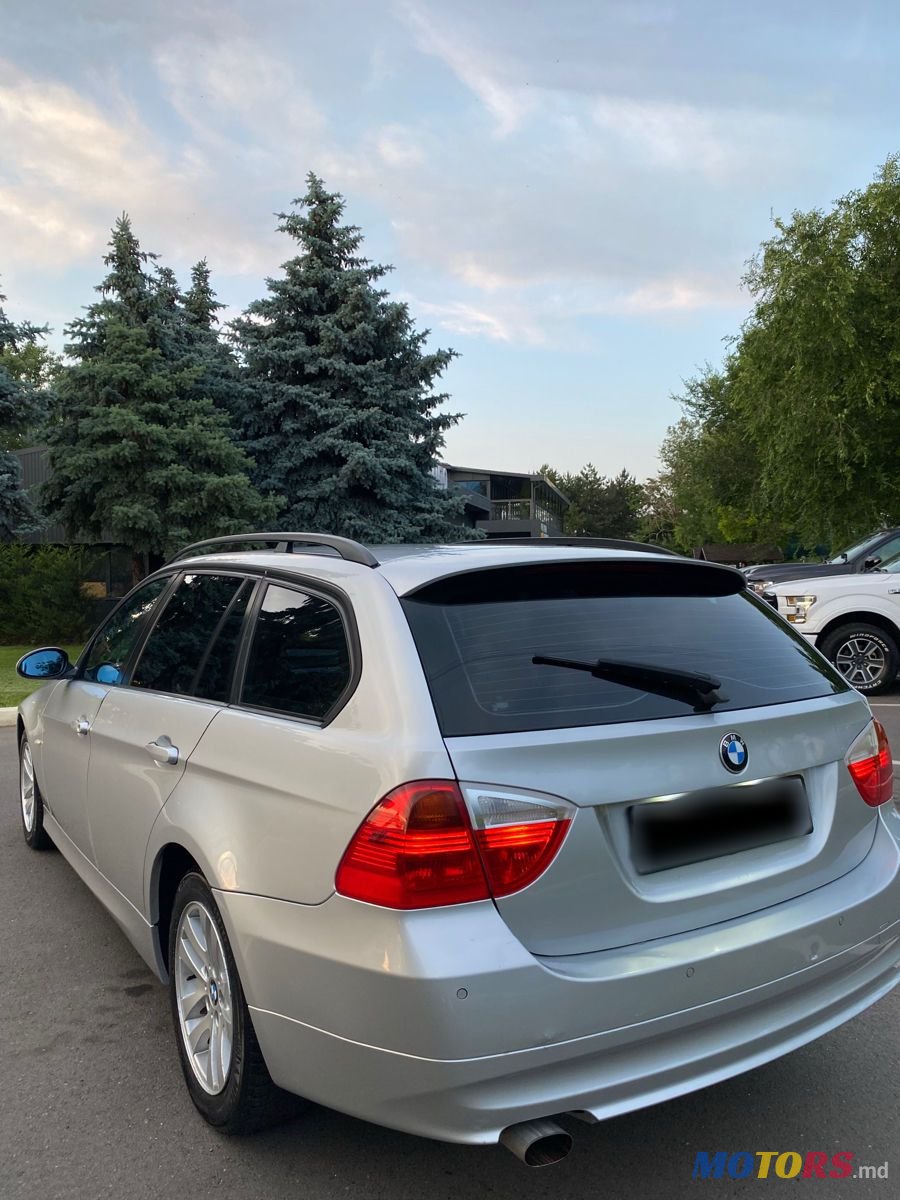 2008' BMW 3 Series photo #6