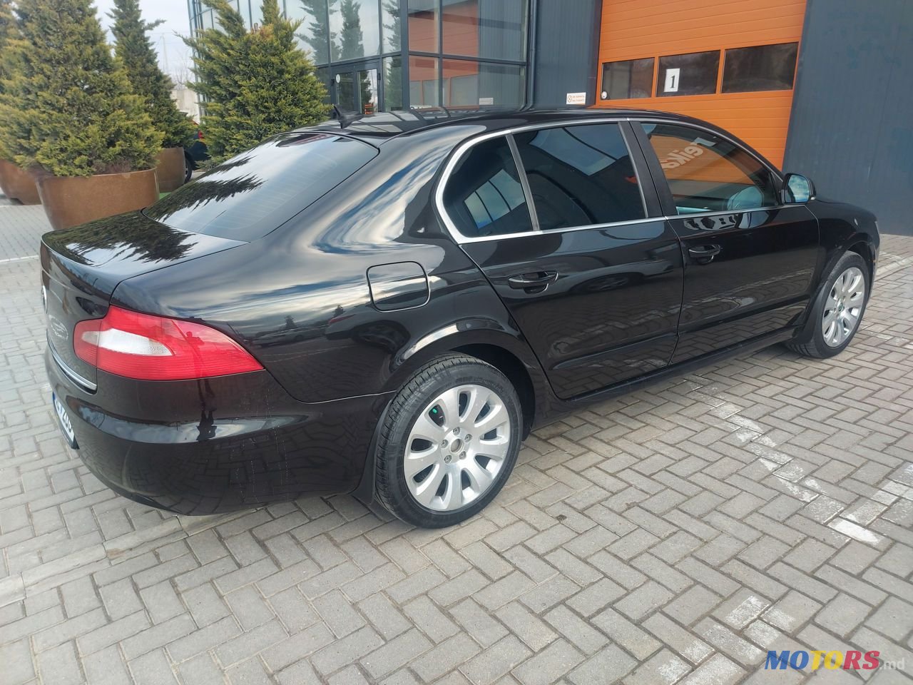 2012' Skoda Superb photo #3