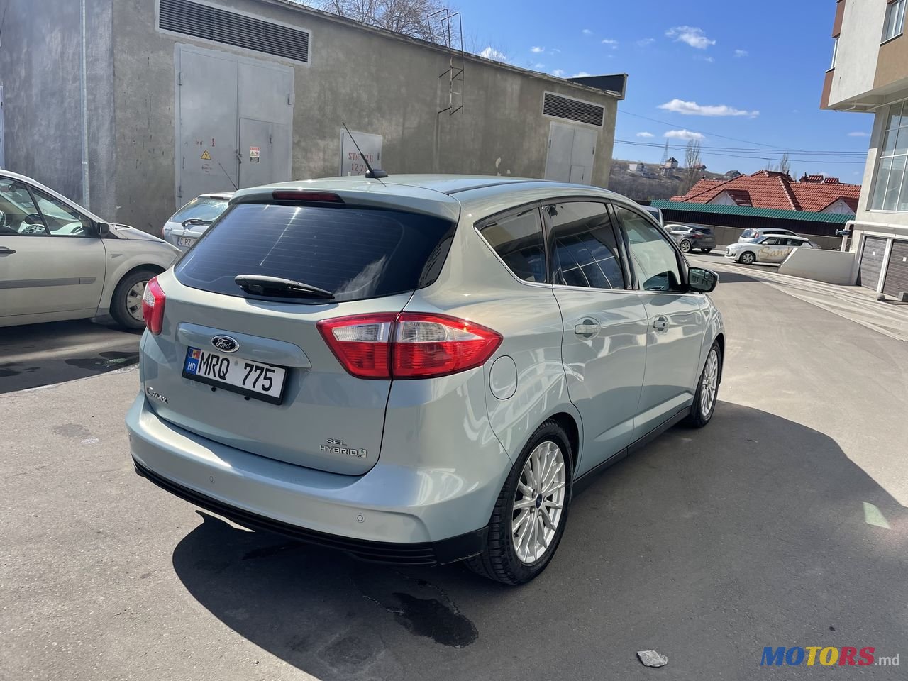 2012' Ford C-MAX photo #3