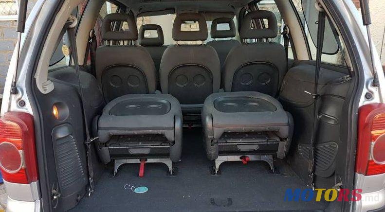 2006' Volkswagen Sharan photo #2