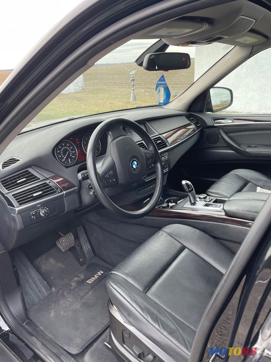 2011' BMW X5 photo #4