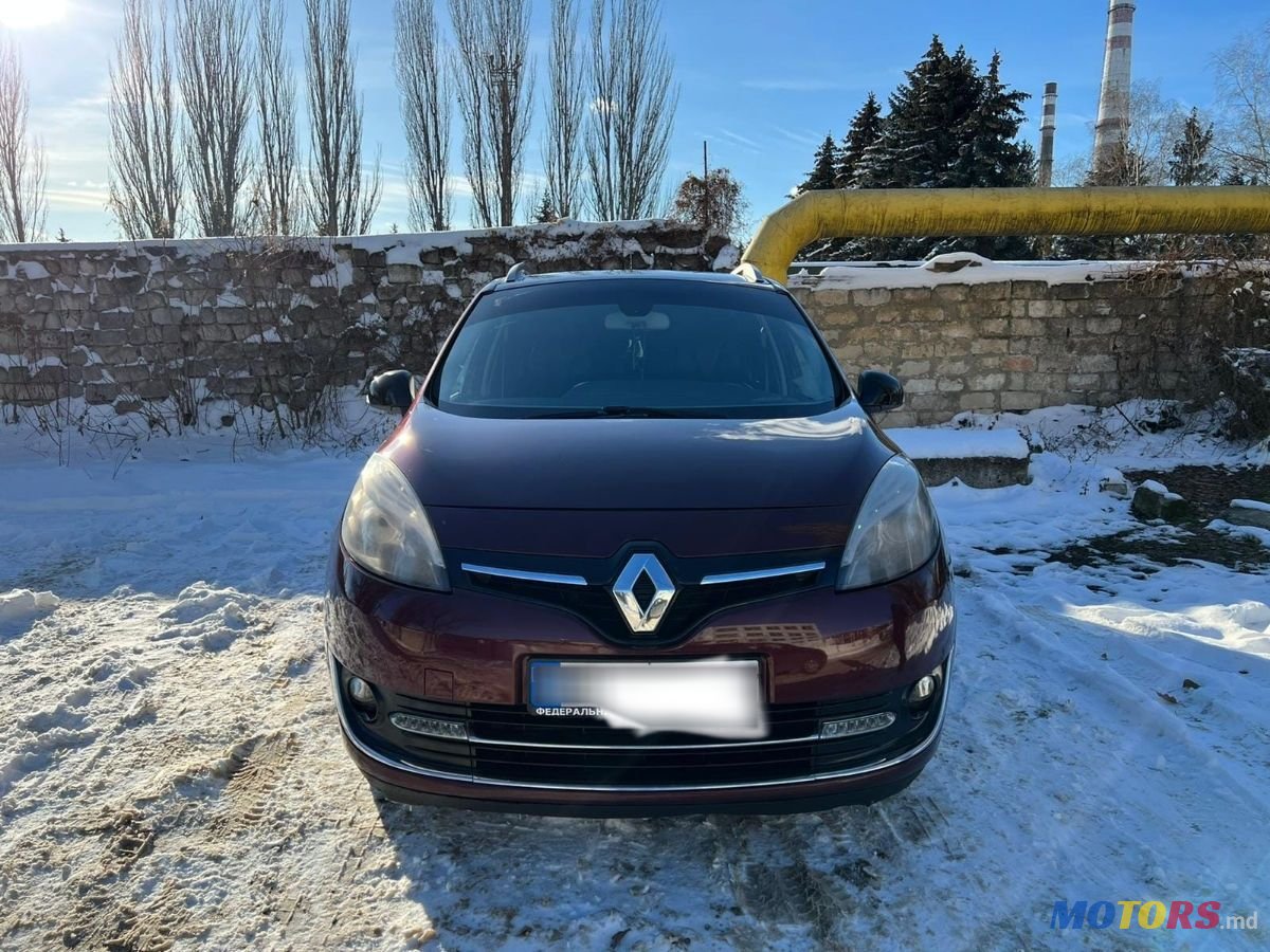 2013' Renault Grand Scenic photo #5