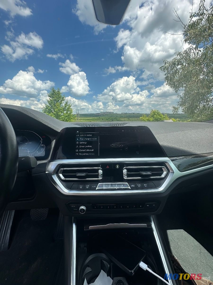 2021' BMW 3 Series photo #6