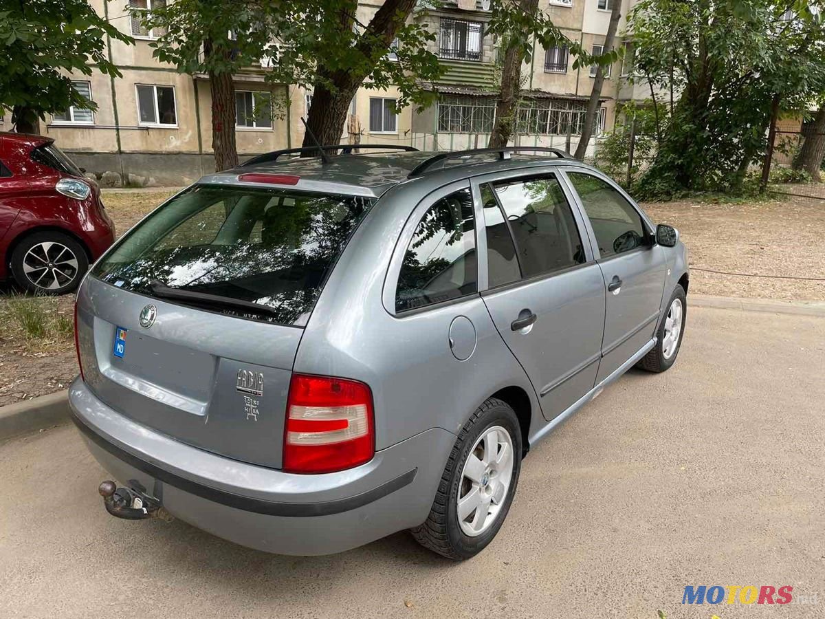 2007' Skoda Fabia photo #4
