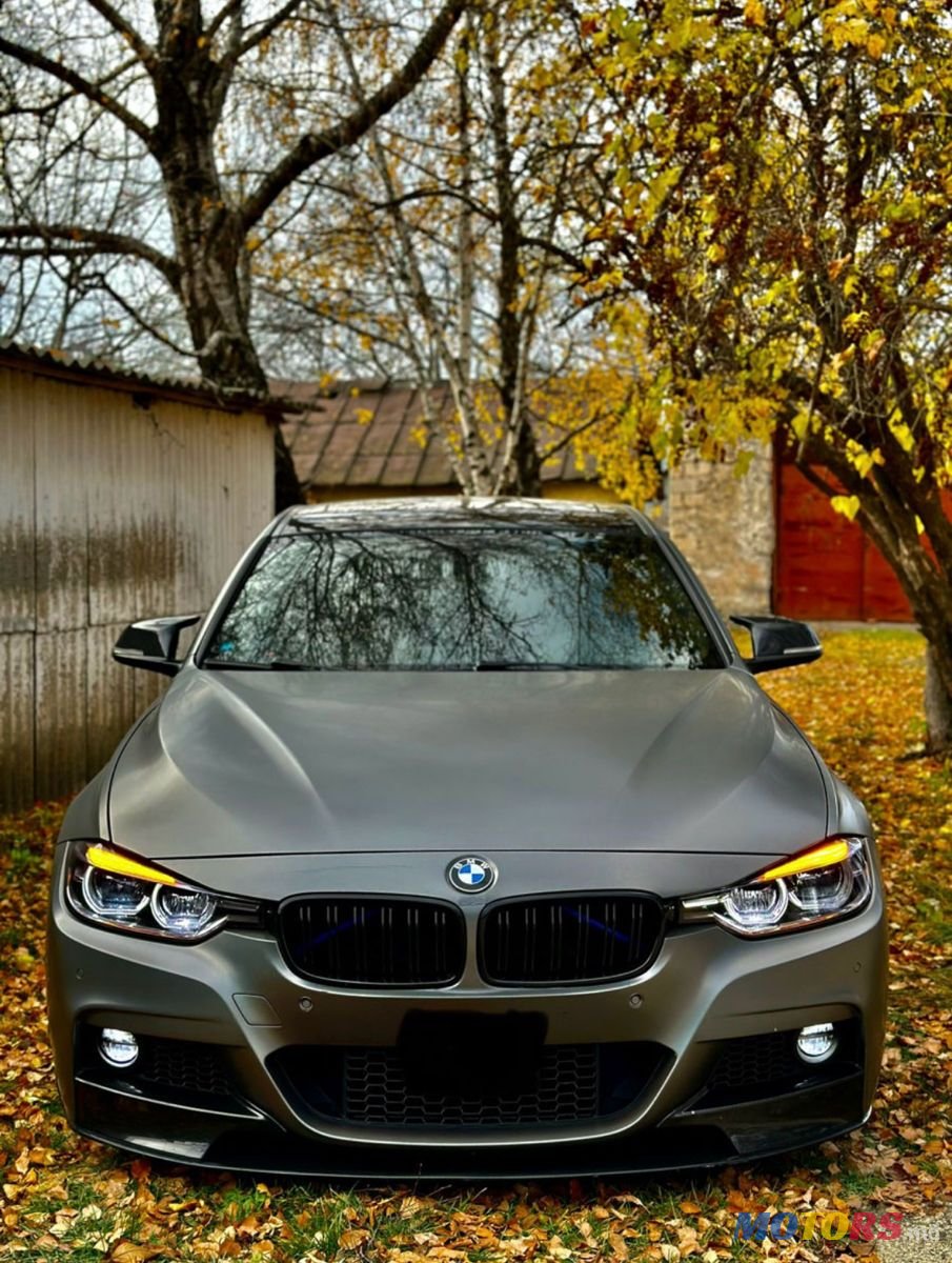 2017' BMW 3 Series photo #1