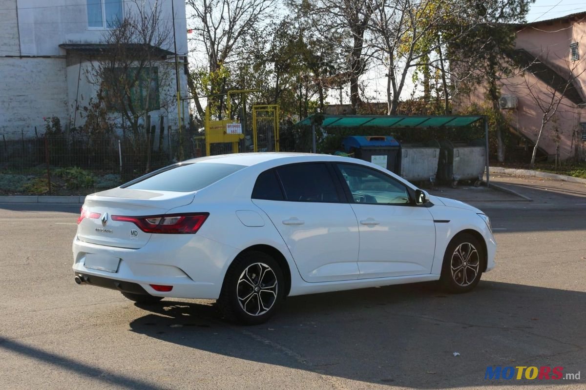 2019' Renault Megane photo #3
