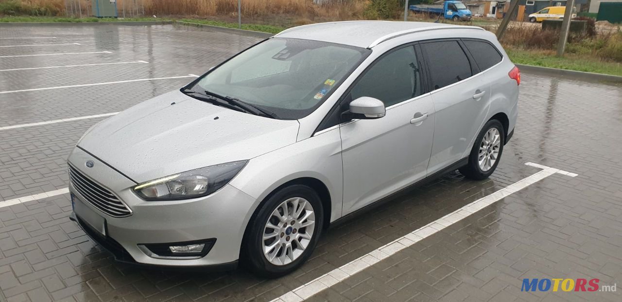 2015' Ford Focus photo #2