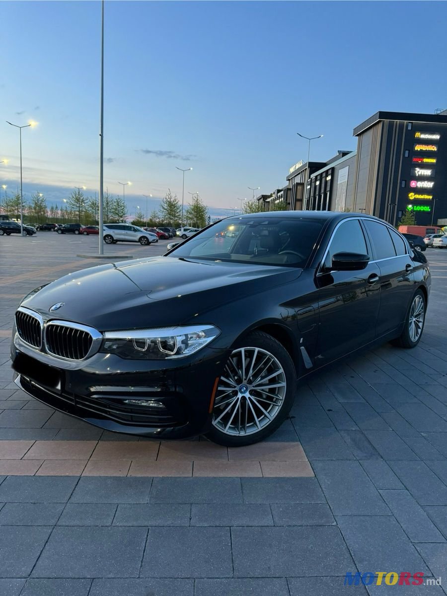 2018' BMW 5 Series photo #2