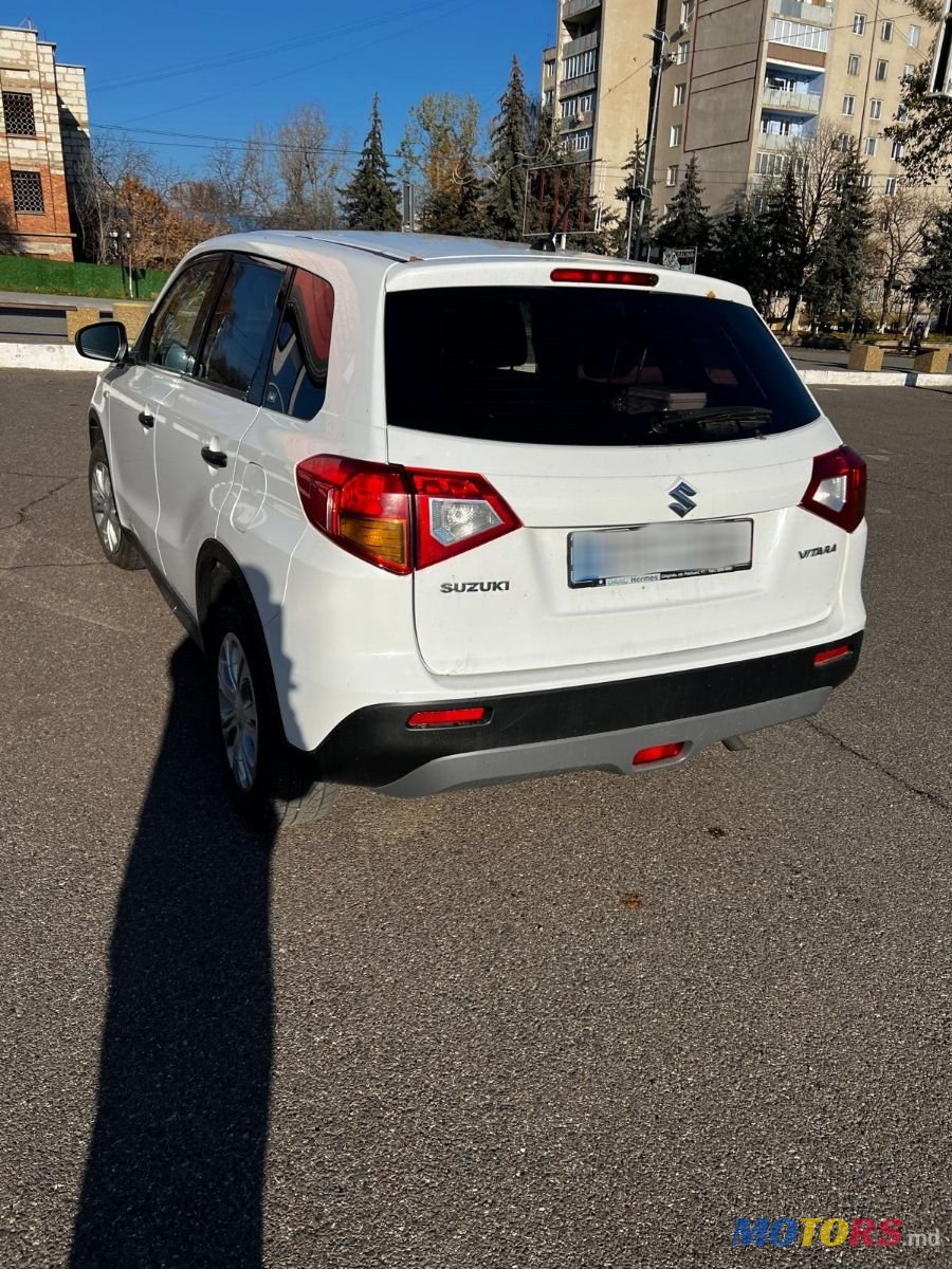 2017' Suzuki Vitara photo #3