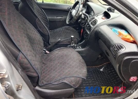 2004' Peugeot 206 photo #3