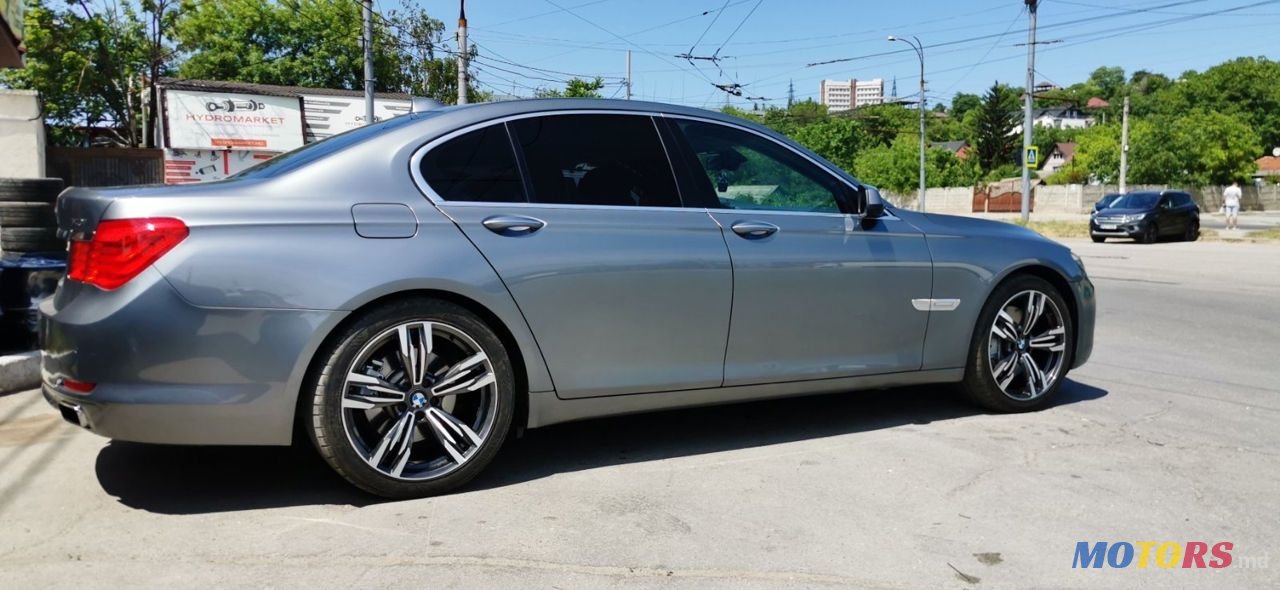 2008' BMW 7 Series photo #2