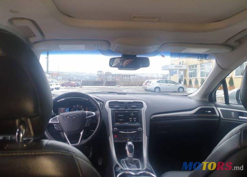 2014' Ford Fusion photo #2