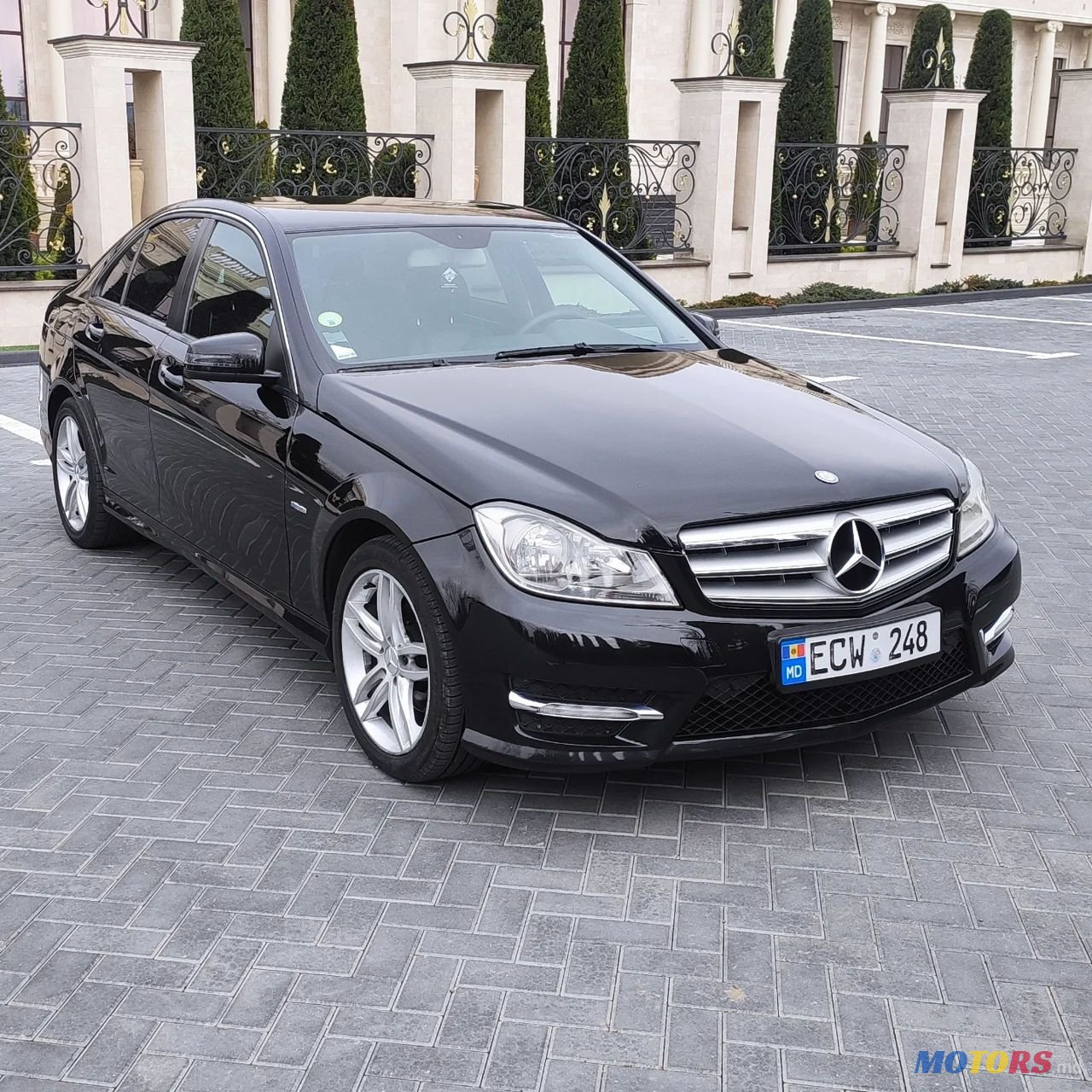 2012' Mercedes-Benz C Класс photo #1
