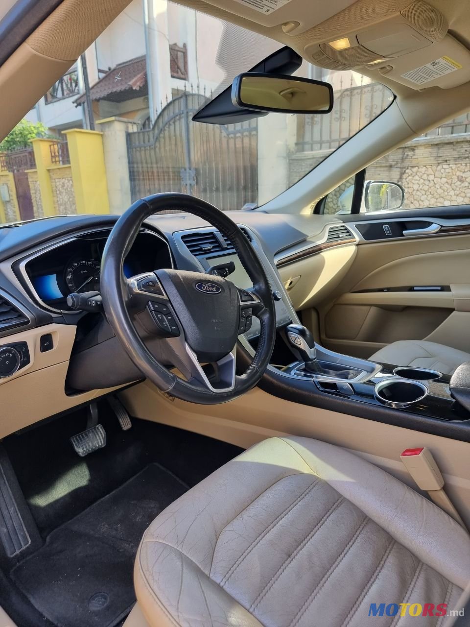 2013' Ford Fusion photo #6