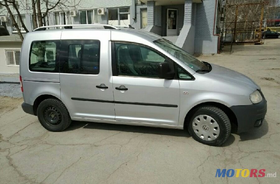 2008' Volkswagen Caddy photo #3