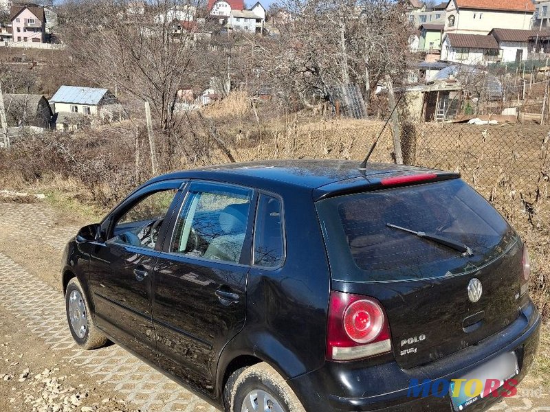 2008' Volkswagen Polo photo #3