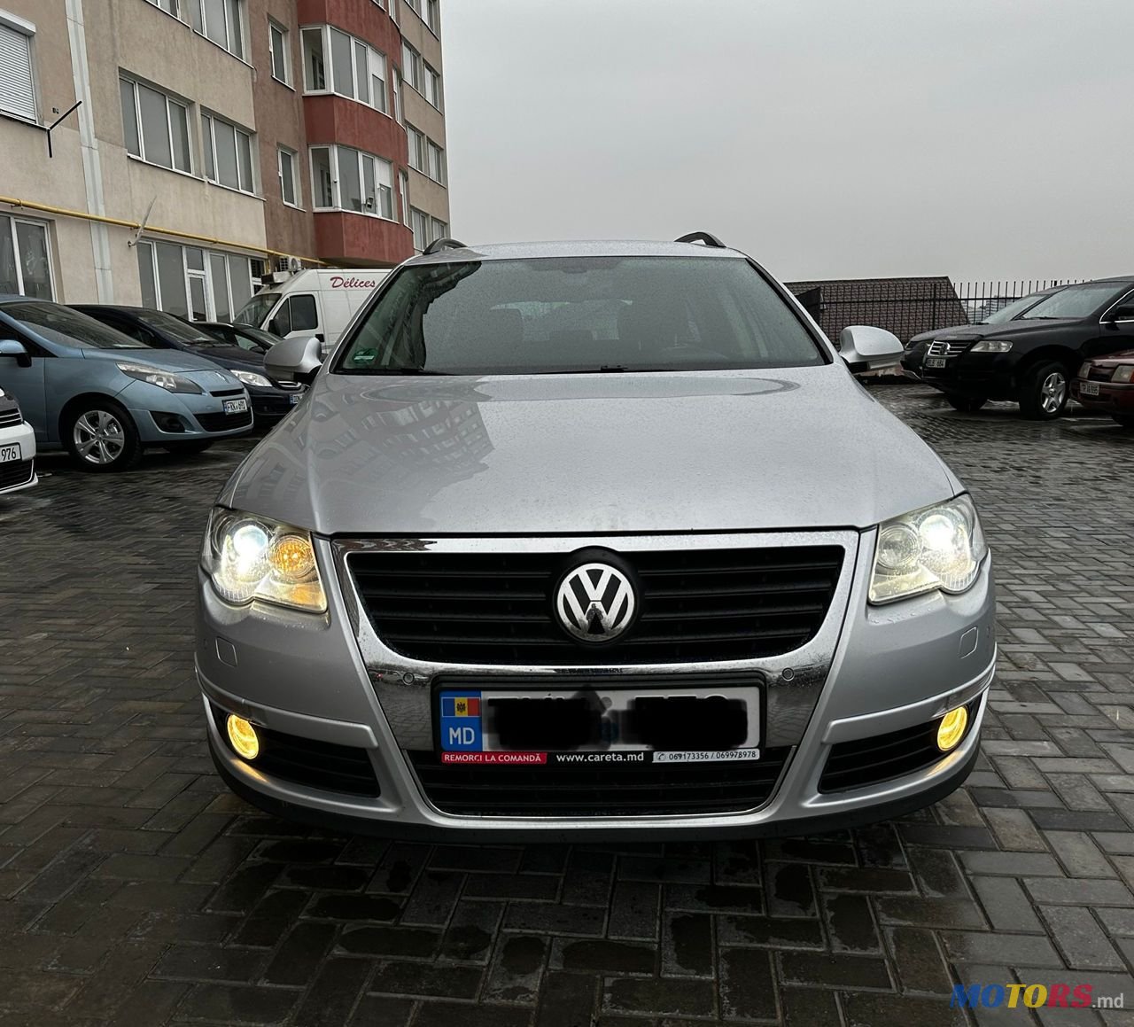 2009' Volkswagen Passat photo #4