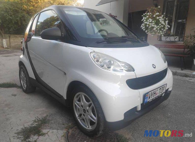 2011' Smart Fortwo photo #1