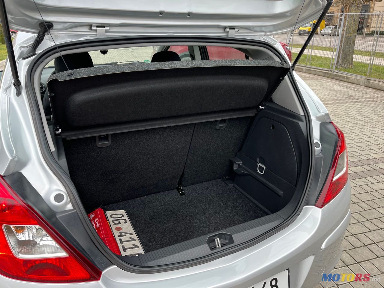 2014' Opel Corsa photo #3