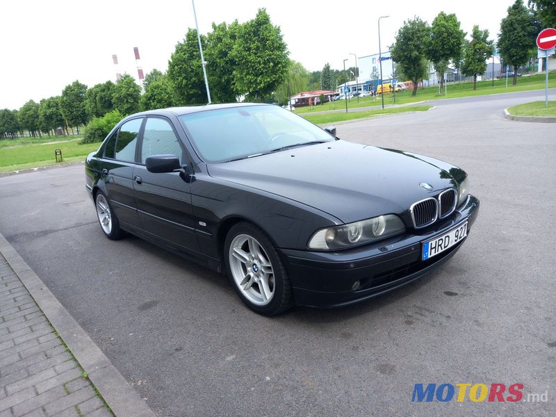 2002' BMW 5 Series photo #1