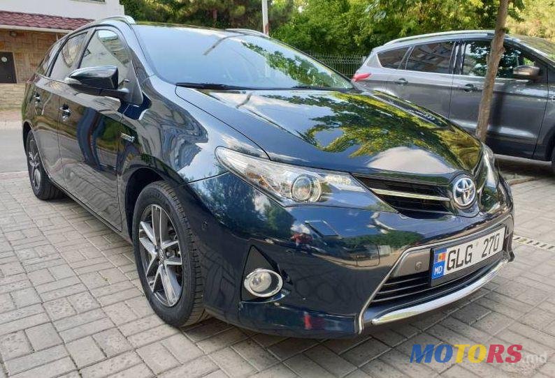 2014' Toyota Auris photo #1