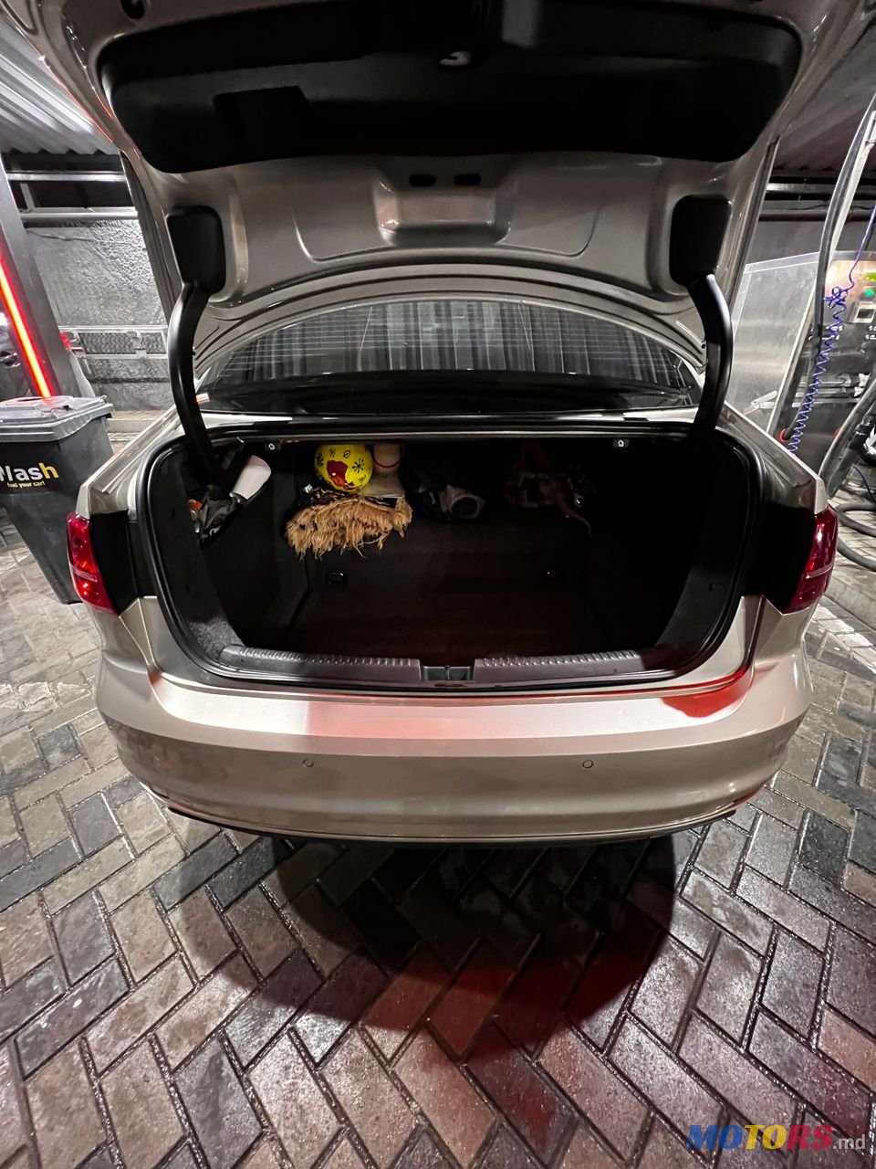 2015' Volkswagen Jetta photo #5