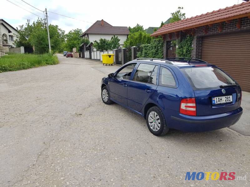 2006' Skoda Fabia photo #5