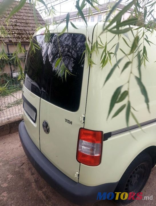 2009' Volkswagen Caddy photo #3