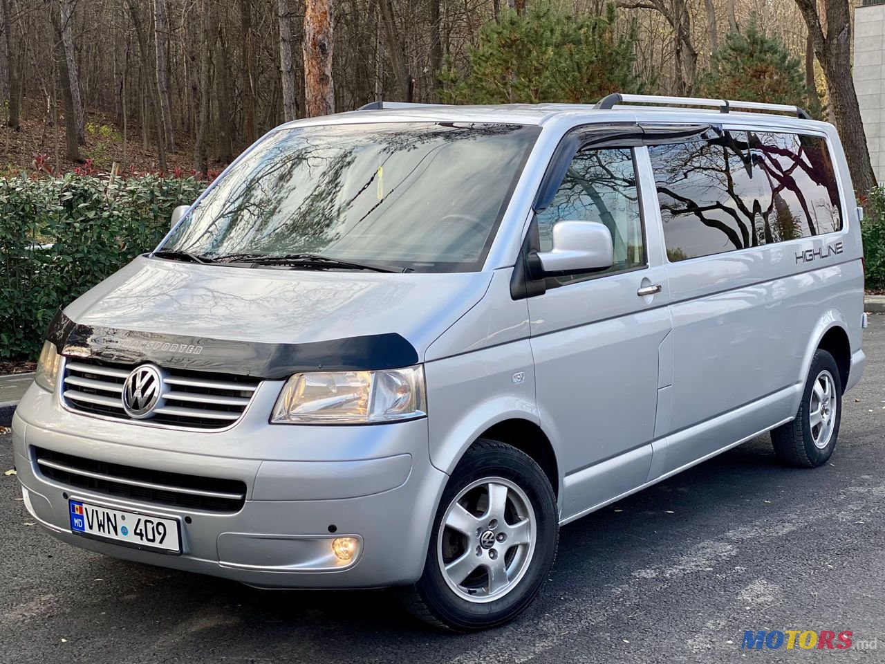 2006' Volkswagen Transporter photo #2