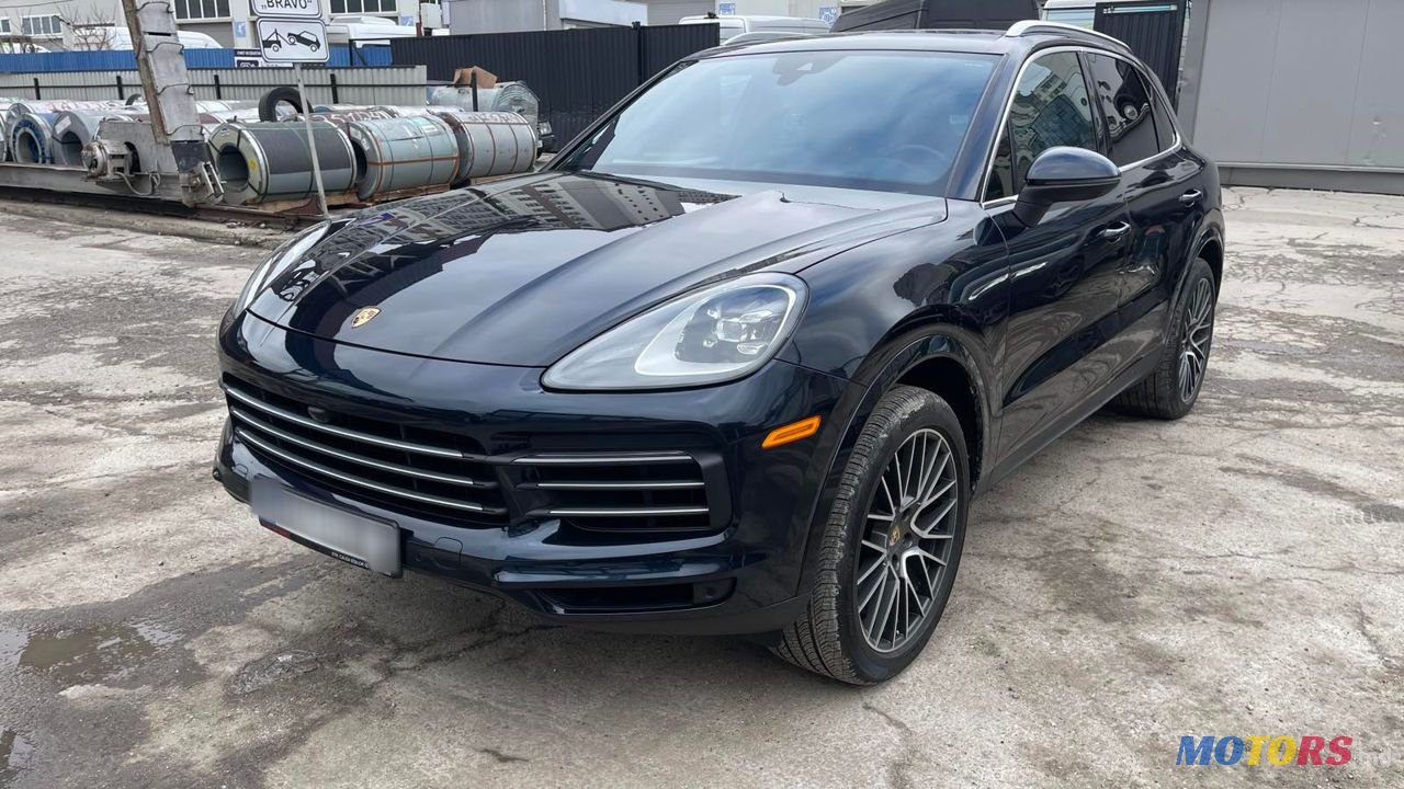 2019' Porsche Cayenne photo #3