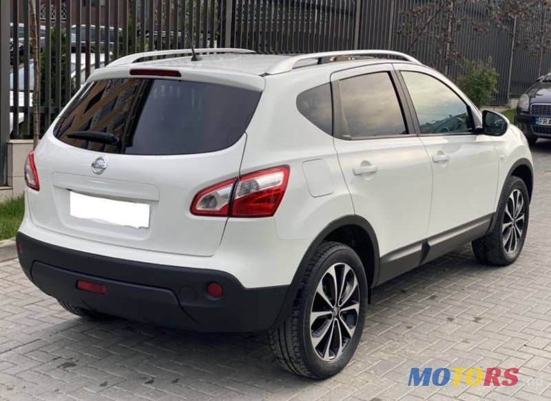 2011' Nissan Qashqai photo #3