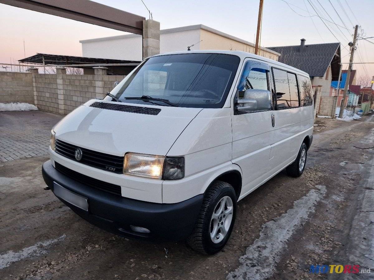 2003' Volkswagen Transporter photo #2