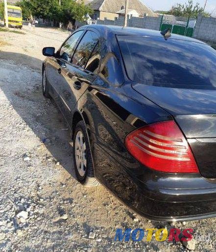 2007' Mercedes-Benz E photo #1