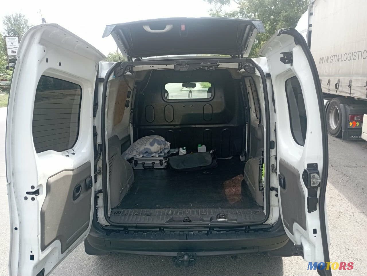2010' Renault Kangoo photo #1