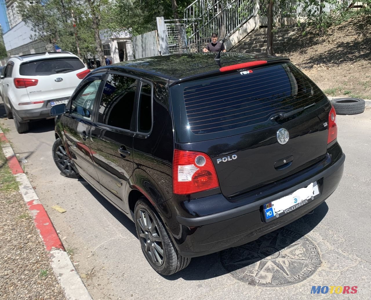 2004' Volkswagen Polo photo #2