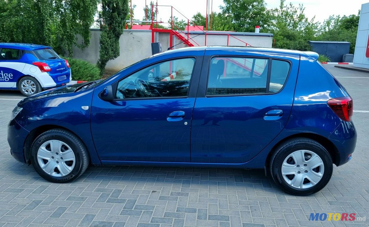 2017' Dacia Sandero photo #6